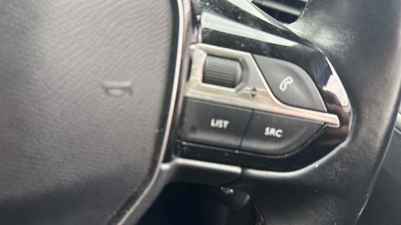 Peugeot 3008 1.2 PureTech Allure 5dr Petrol Estate